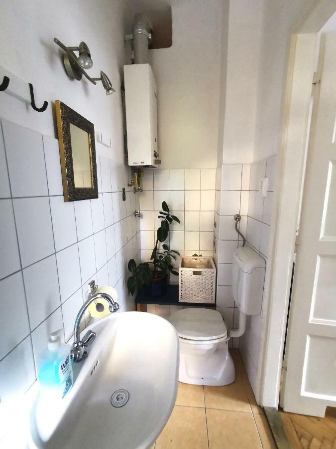 Apartamento Romantic Studio In Budapest 12Th District Close To Mom Park Exterior foto